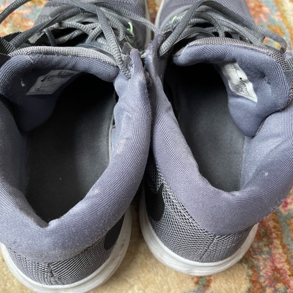 Nike zoom assertion size 14 - Picture 6 of 7